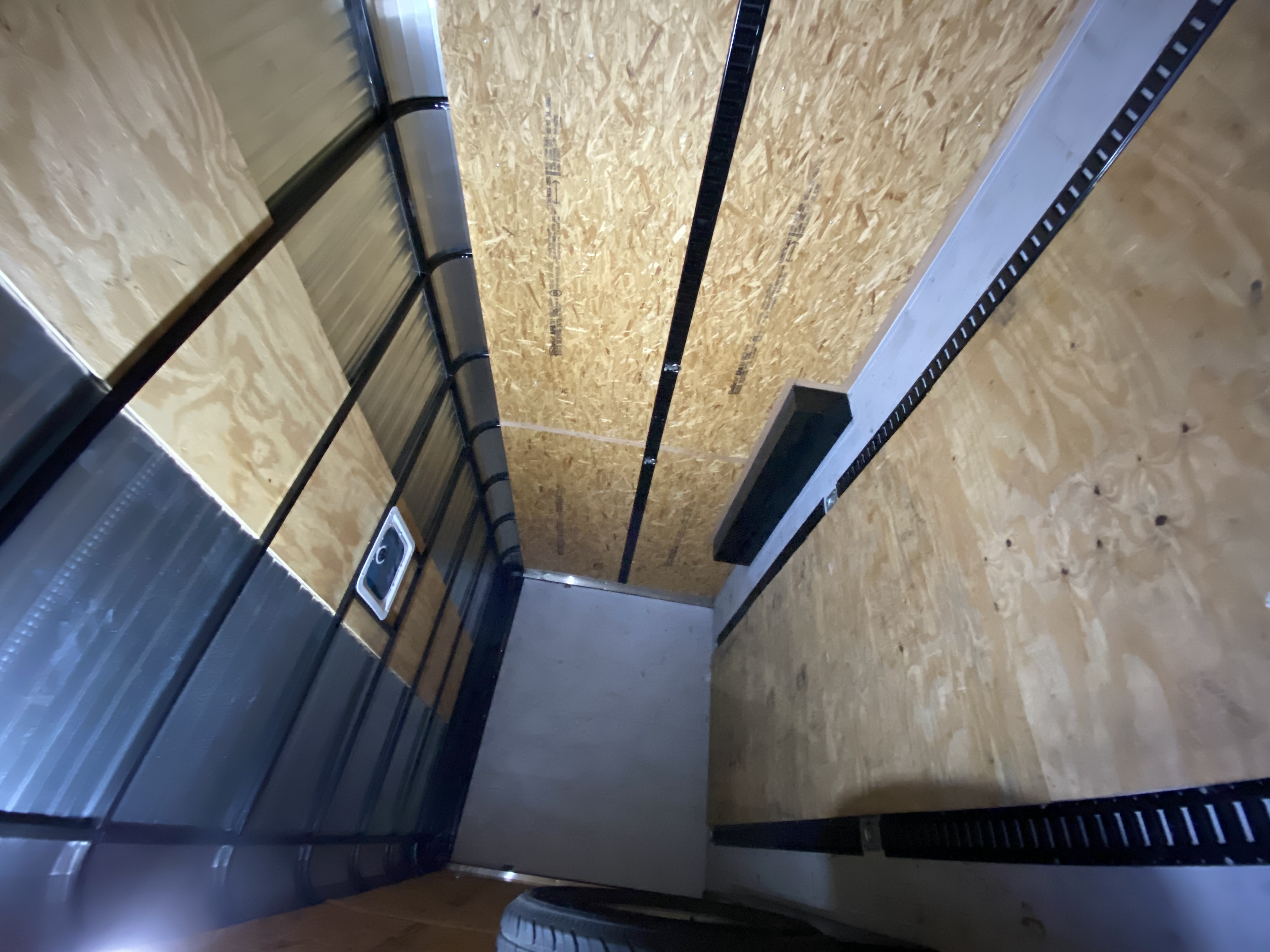 18'x8.5' Enclosed Trailer thumbnail 3 - rear view